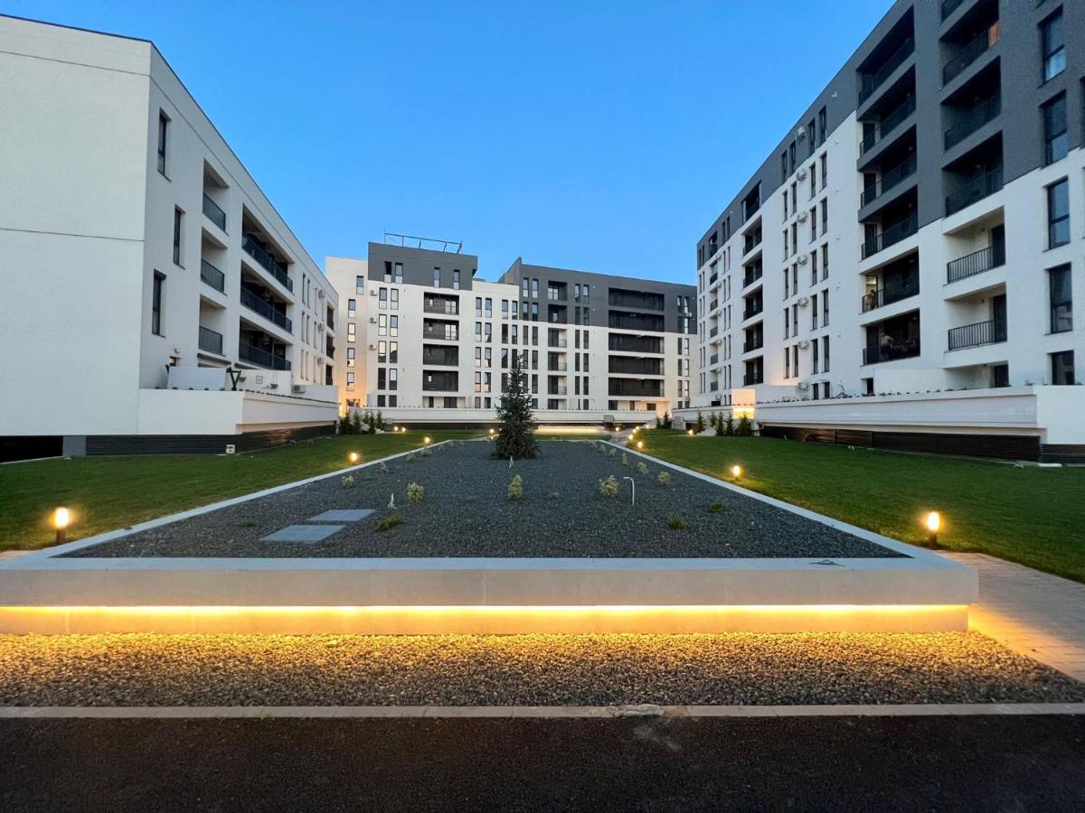 Modern Apartment In Тимишоара Экстерьер фото