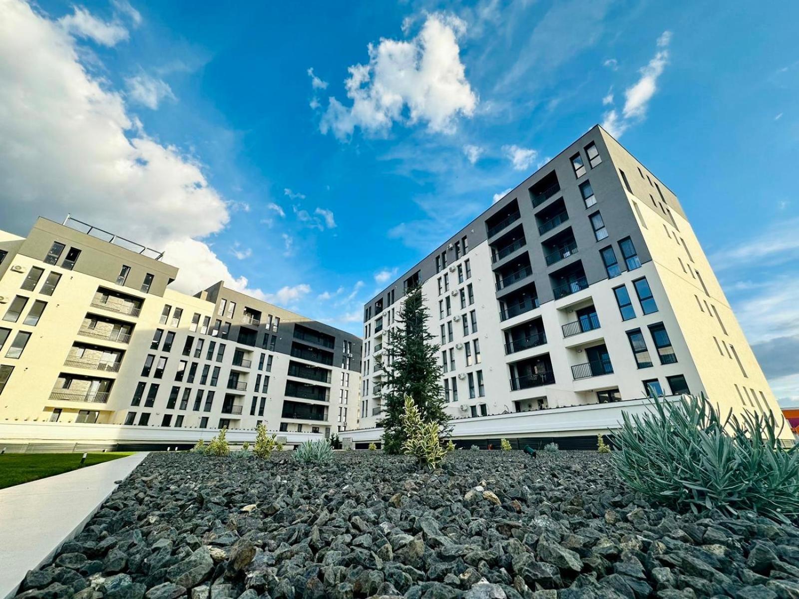 Modern Apartment In Тимишоара Экстерьер фото